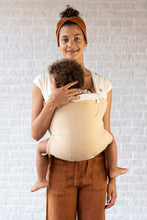 Load image into Gallery viewer, pre-loved baby carrier Warm Sand Babytrage
